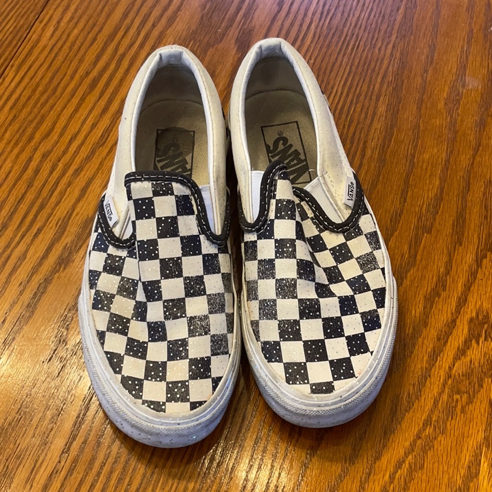 Woman’s vans size 5 1/2